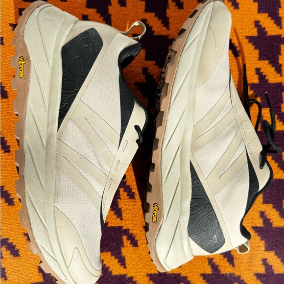 Trekking/Running  low boots - Picture 8 of 11